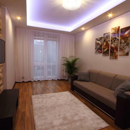 Apartament H&P Gold Apartman Varsó Kültér fotó
