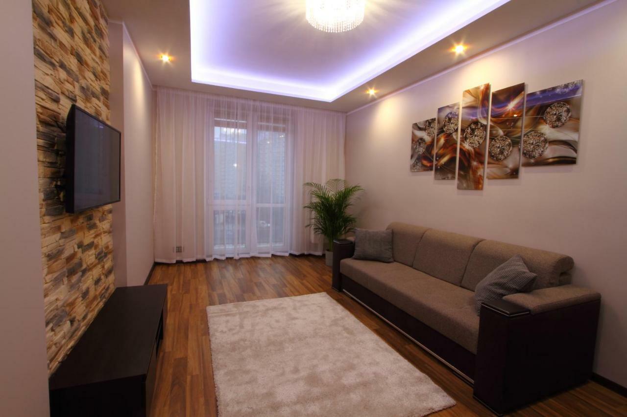 Apartament H&P Gold Apartman Varsó Kültér fotó